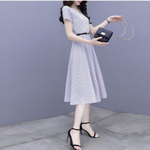 画像をギャラリービューアに読み込む, 【Dress】レディース人気ｖネック半袖ストラップ柄ワンピース　Z-5582
