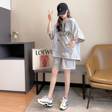 画像をギャラリービューアに読み込む, 【Roomwear】bigシルエット韓国ファッション春夏部屋着2点セット   半袖フーディパーカー + ショートパンツ   Z-2264
